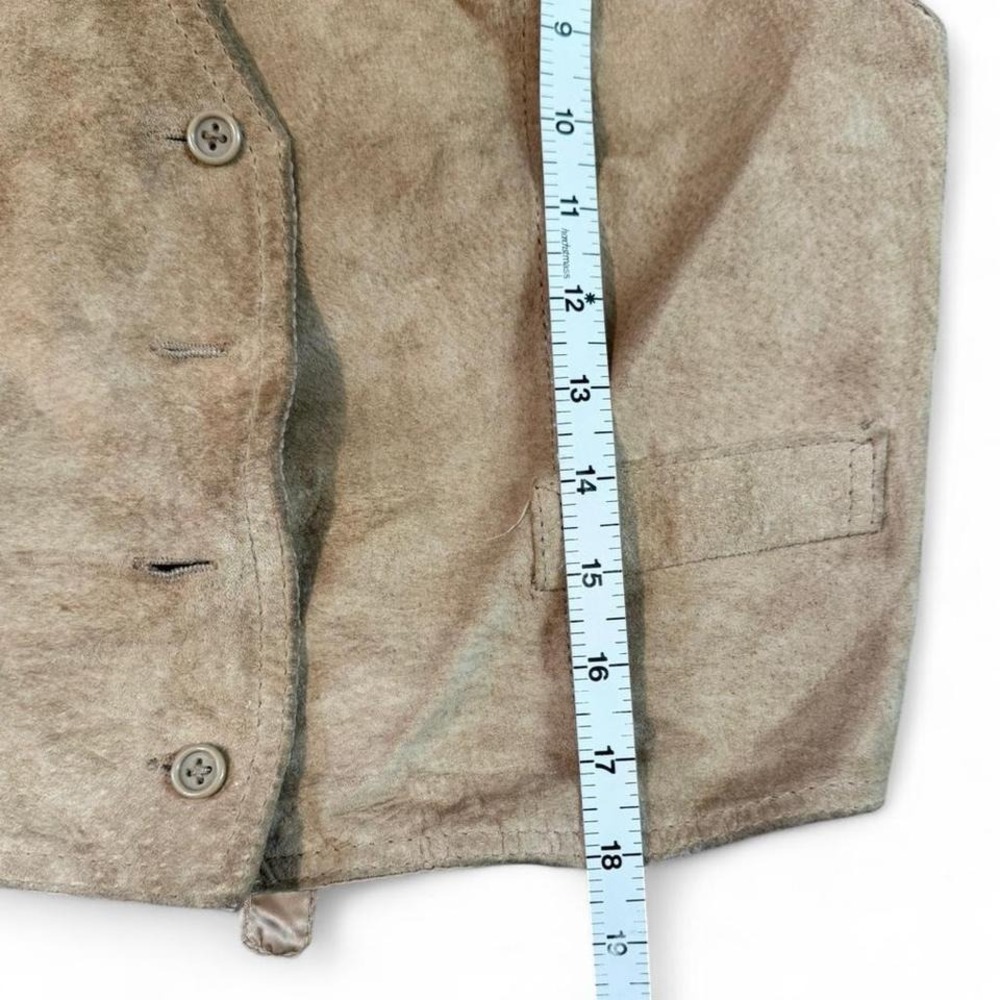 Vintage Tan suede leather‎ vest with button-up front and faux pockets. Size: M - Picture 8 of 8